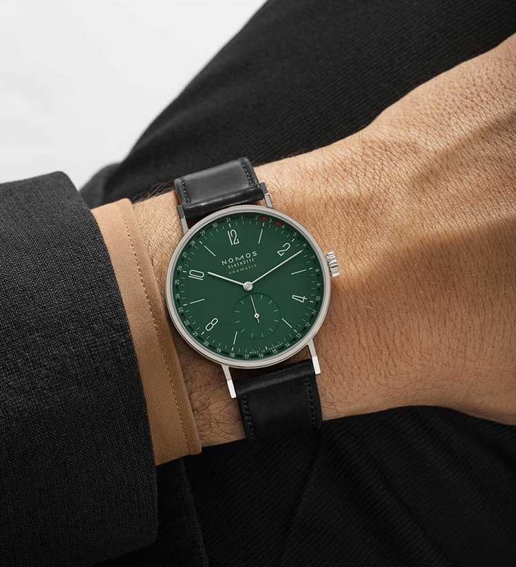 nomos tangente neomatik 38 update forest green wristshot
