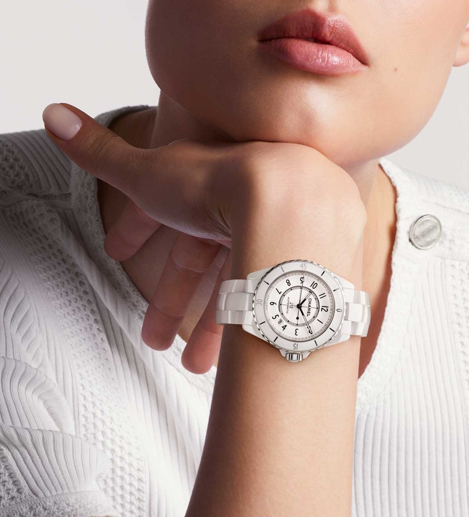chanel j12 white 38mm H5700 wristshot
