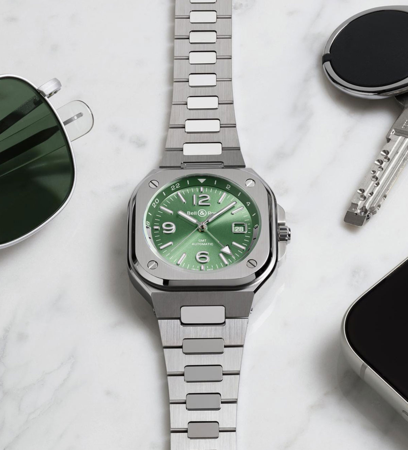 bellross br 05 gmt green steel bracelet lifestyle