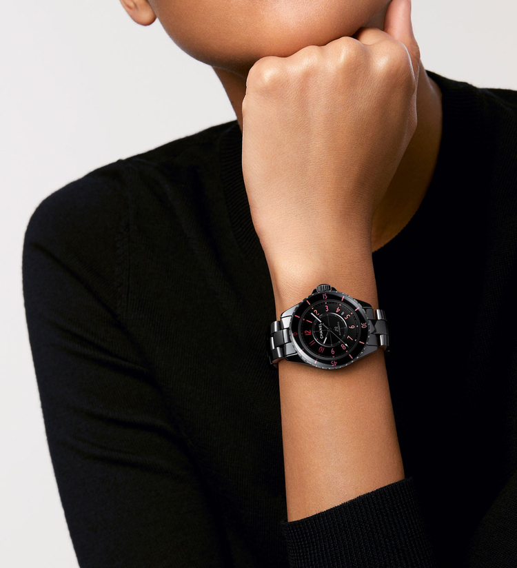 chanel j12 black blush 38mm H10312 wristshot