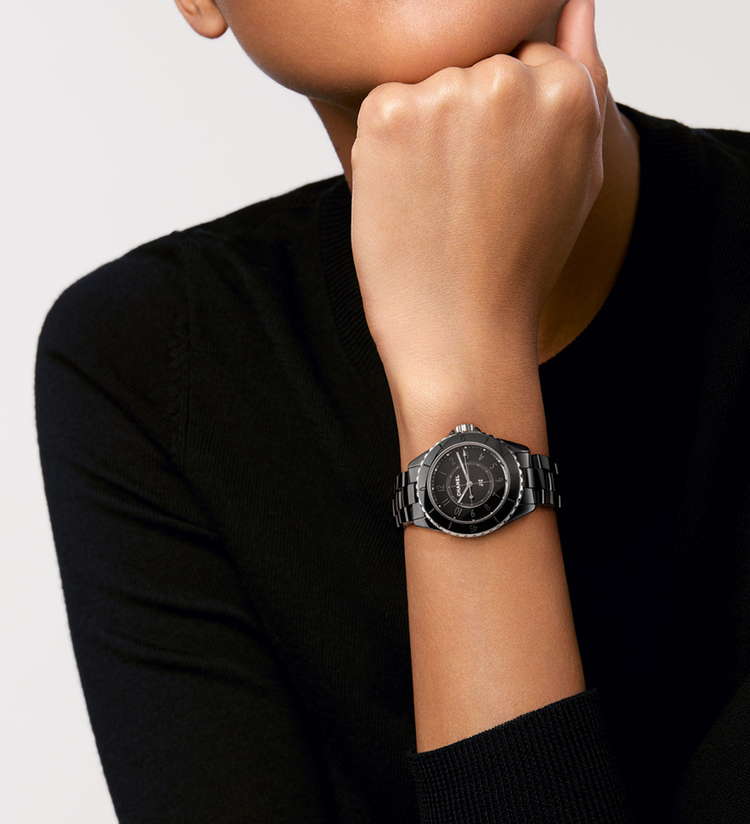chanel j12 black phantom 33mm H6346 wristshot