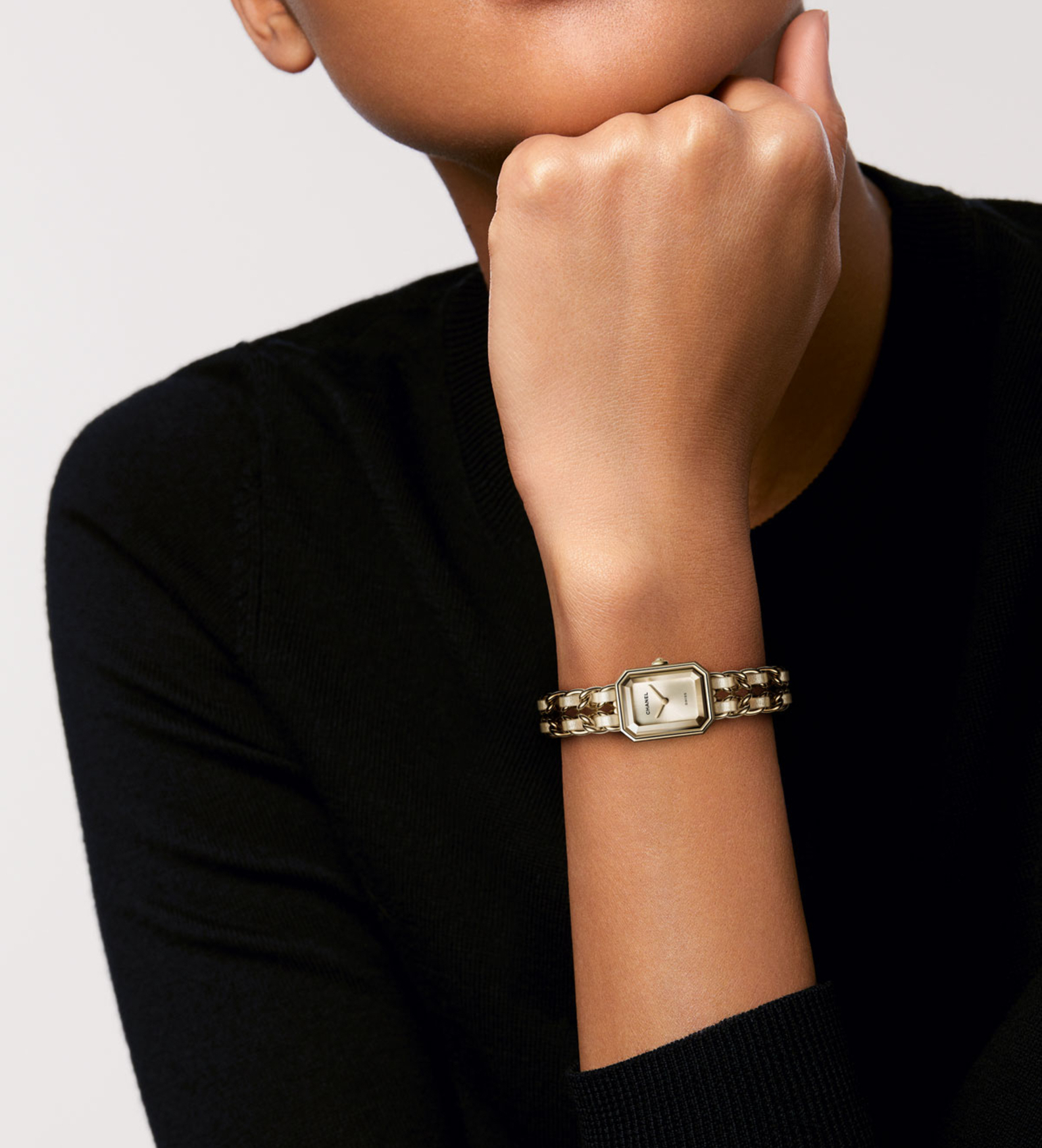 chanel premiere chain golden brown watch H11152 wristshot