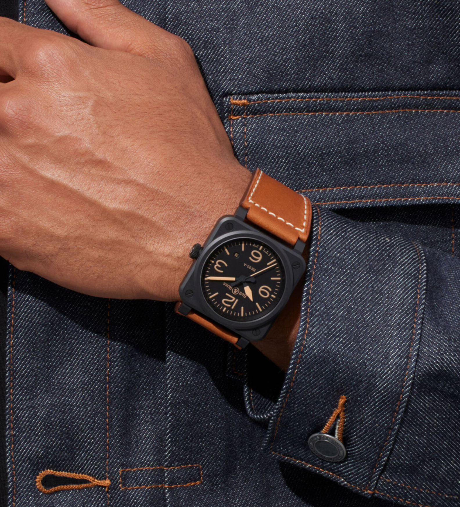 BR03_heritage_bellross_wristshot