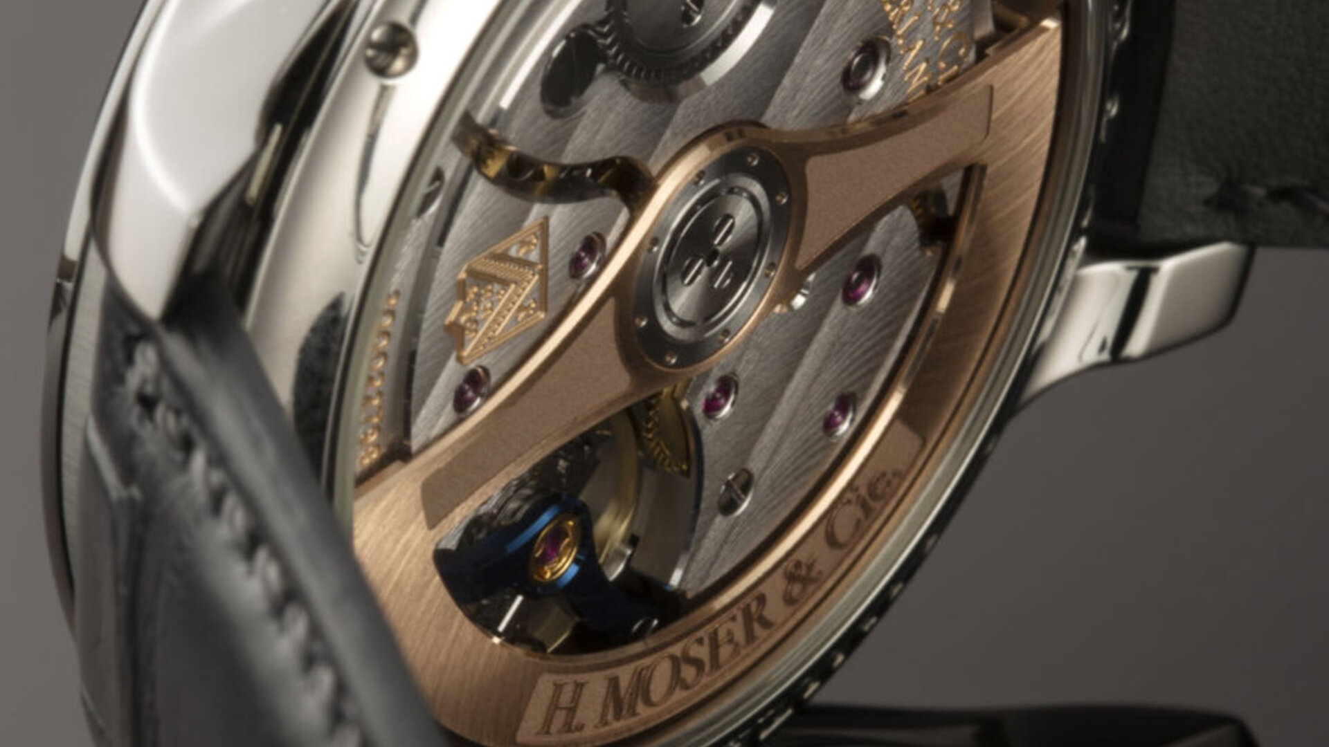 Moser Endeavour watch mechanism