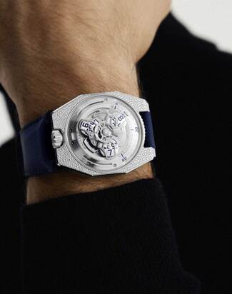 ur100_stardust_wristshot