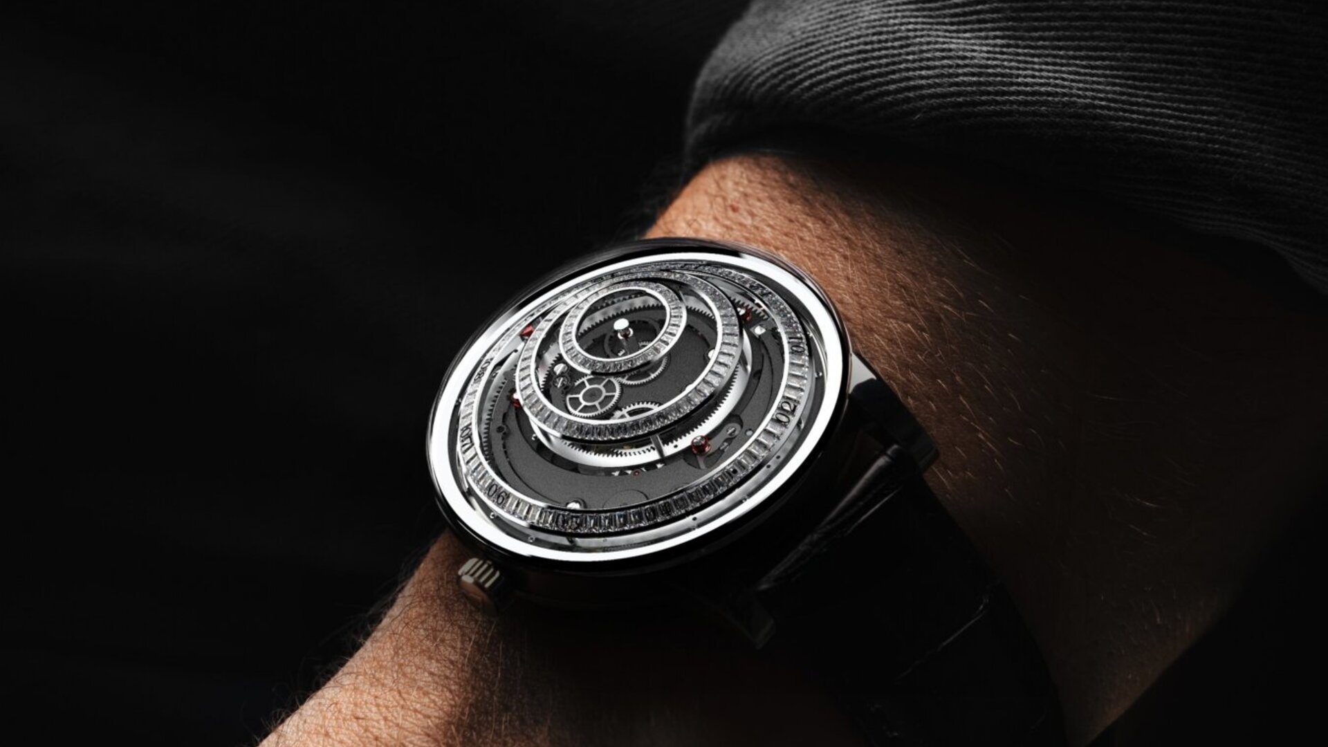 trilobe watch on a man wrist
