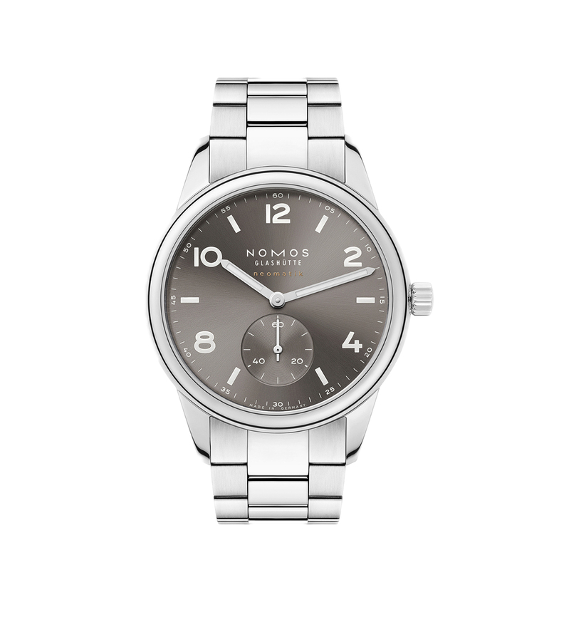 nomos_club_sport_neomatik_ember_front