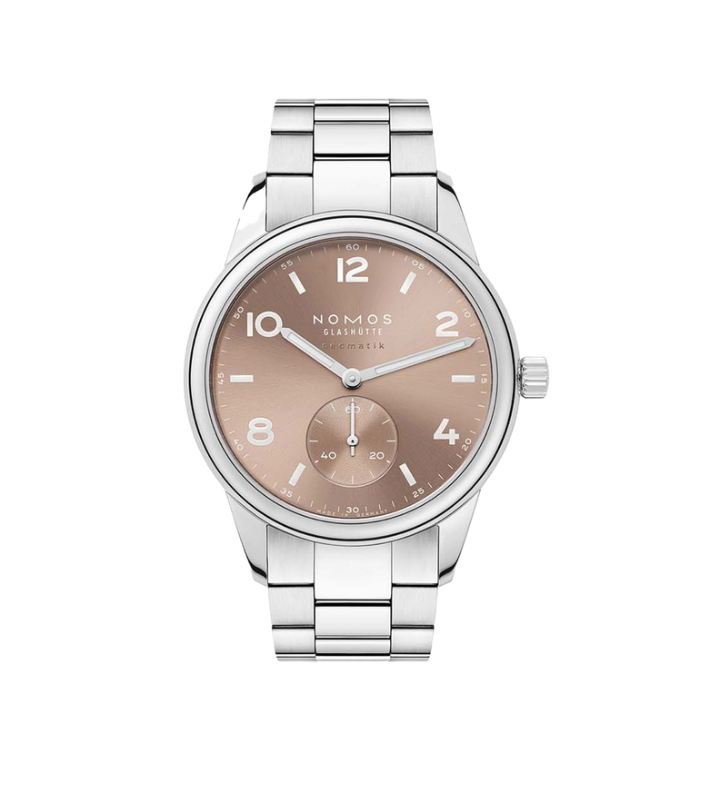 nomos_club_sport_neomatik_ember_front