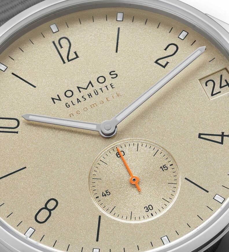 Ahoi_neomatik_38_sand_dial
