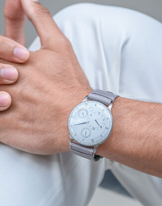 ressence_type3_white_wristshot