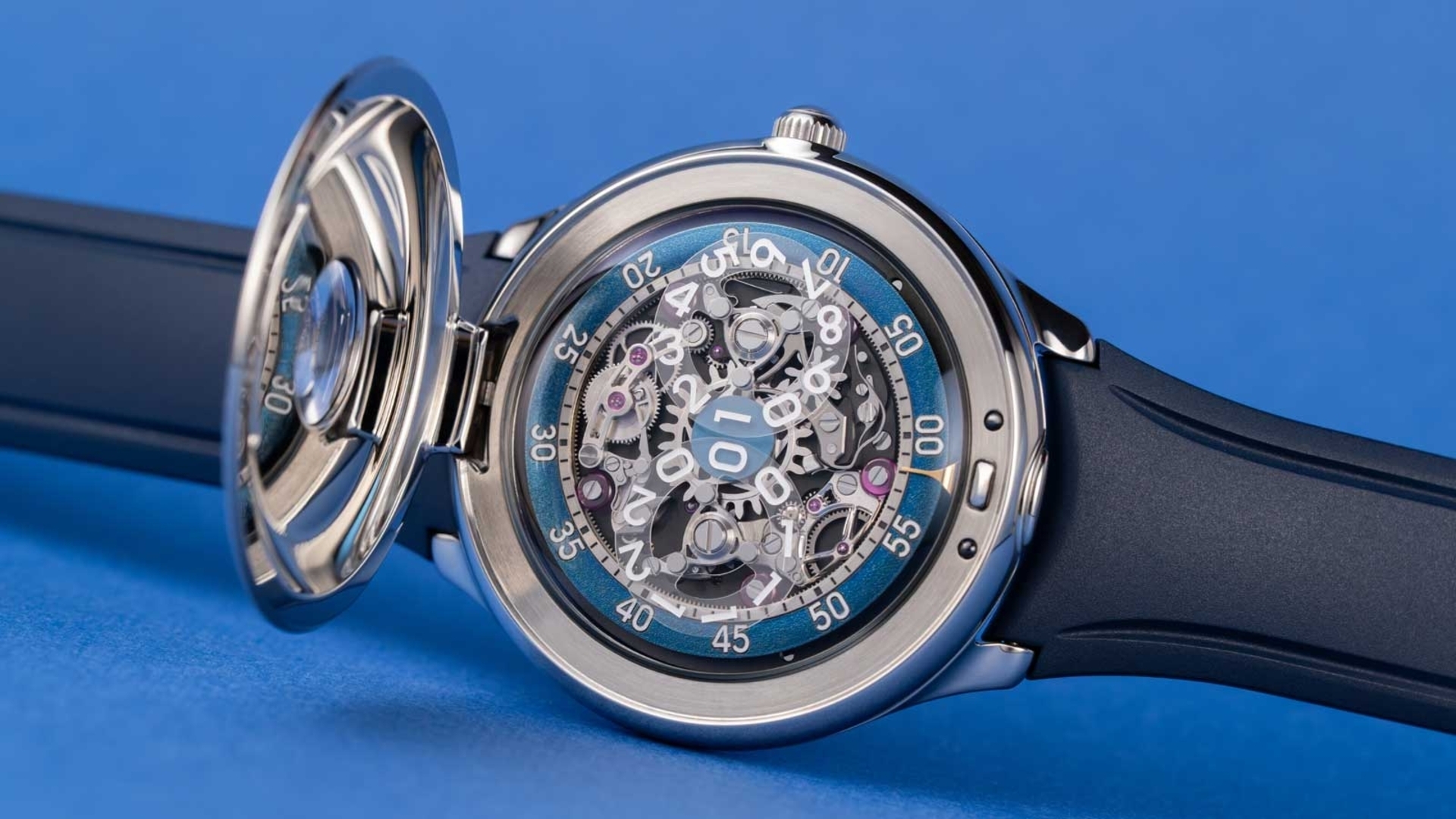 Czapek Celebrates 10 Years with the Time Jumper