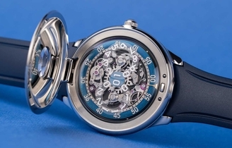 Cover image of Czapek Celebrates 10 Years with the Time Jumper
